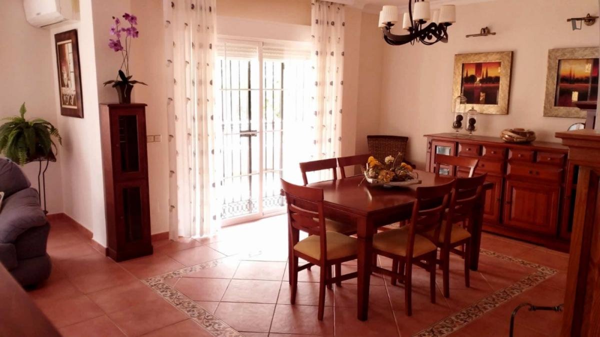 Piso de 150 m² en Almuñécar