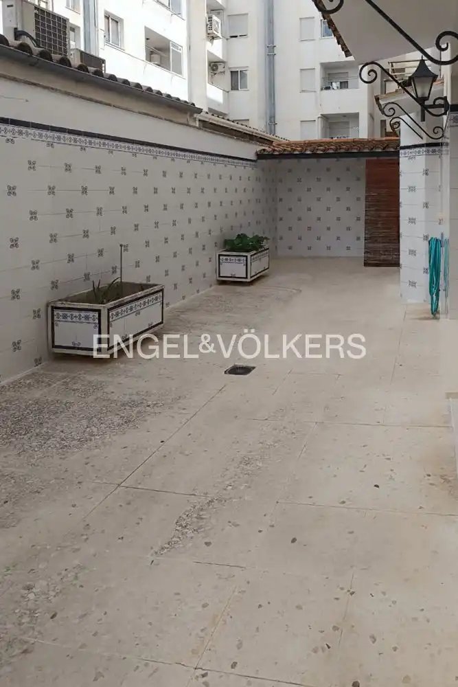 Flat 200 m² in Ontinyent
