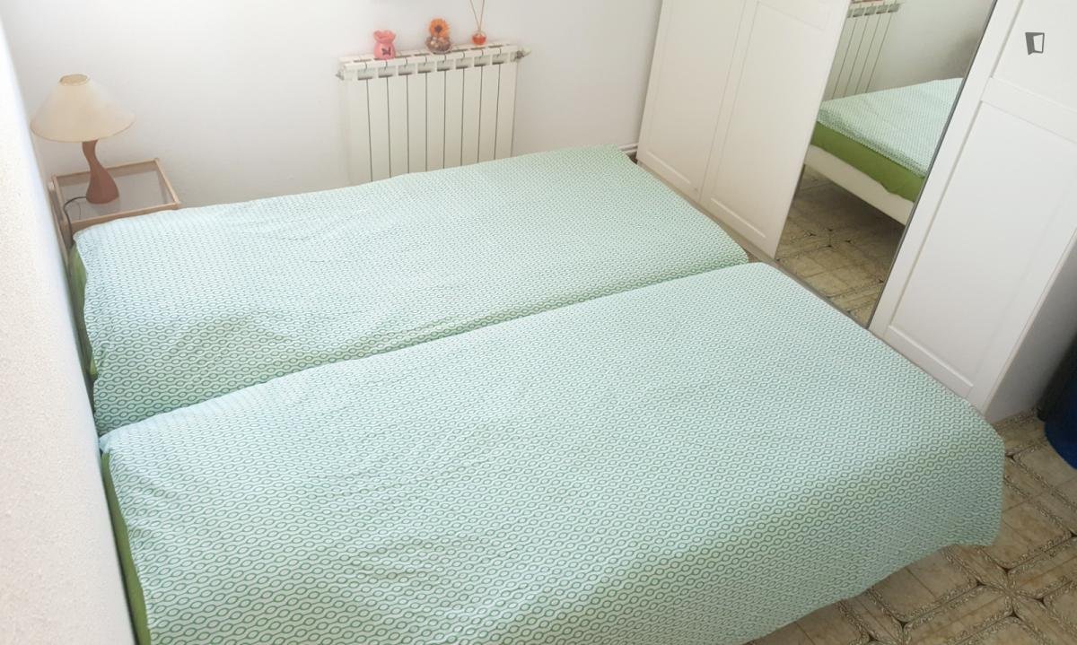 Habitació de lloguer, Badia del Vallès