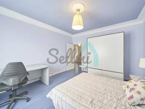 Pis de 124 m² a Oviedo