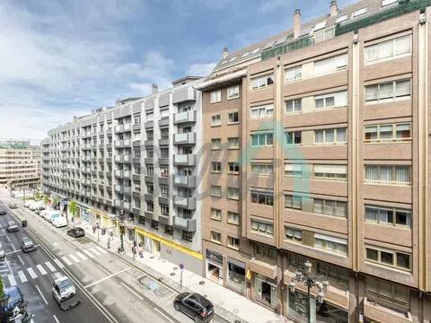 Piso de 52 m² en Oviedo