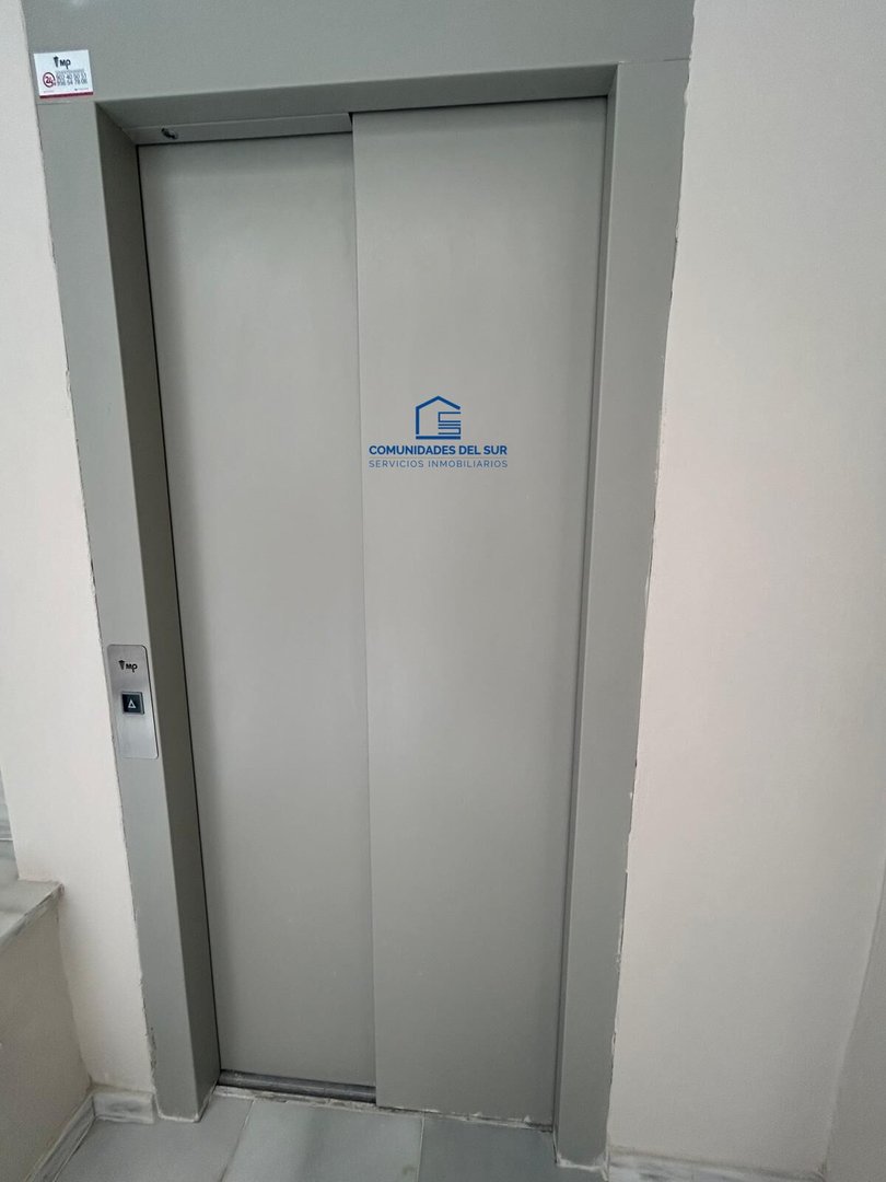 Pis de 63 m² a Cádiz