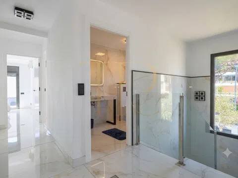 Casa de 350 m² en Castelldefels
