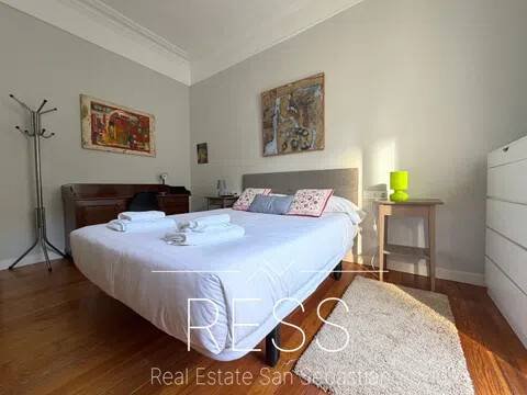 Pis de 136 m² a Sant Sebastià