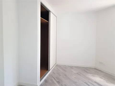 Piso de 95 m² en Camarena