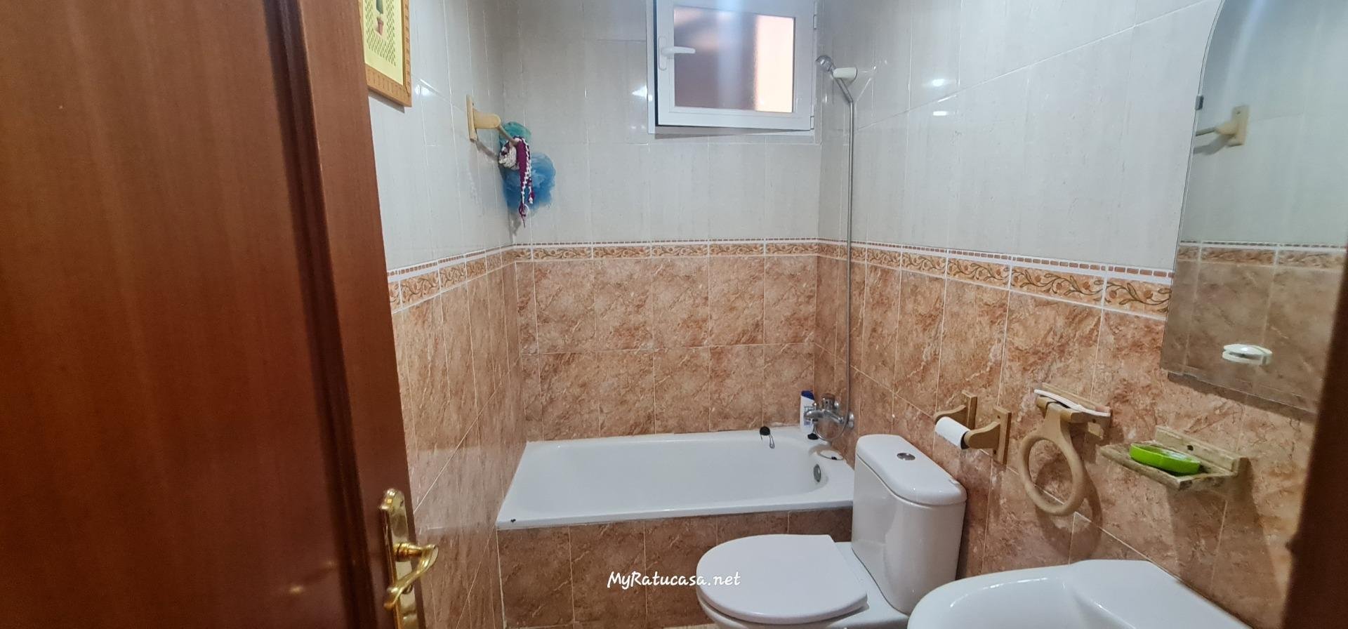 Habitación 84 m², Granada