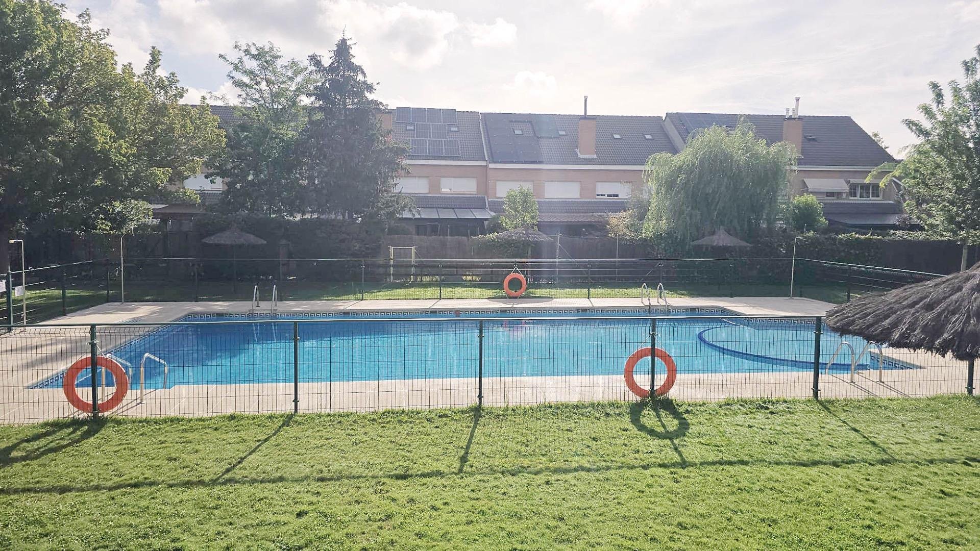 Zimmer 250 m², Villanueva de la Cañada