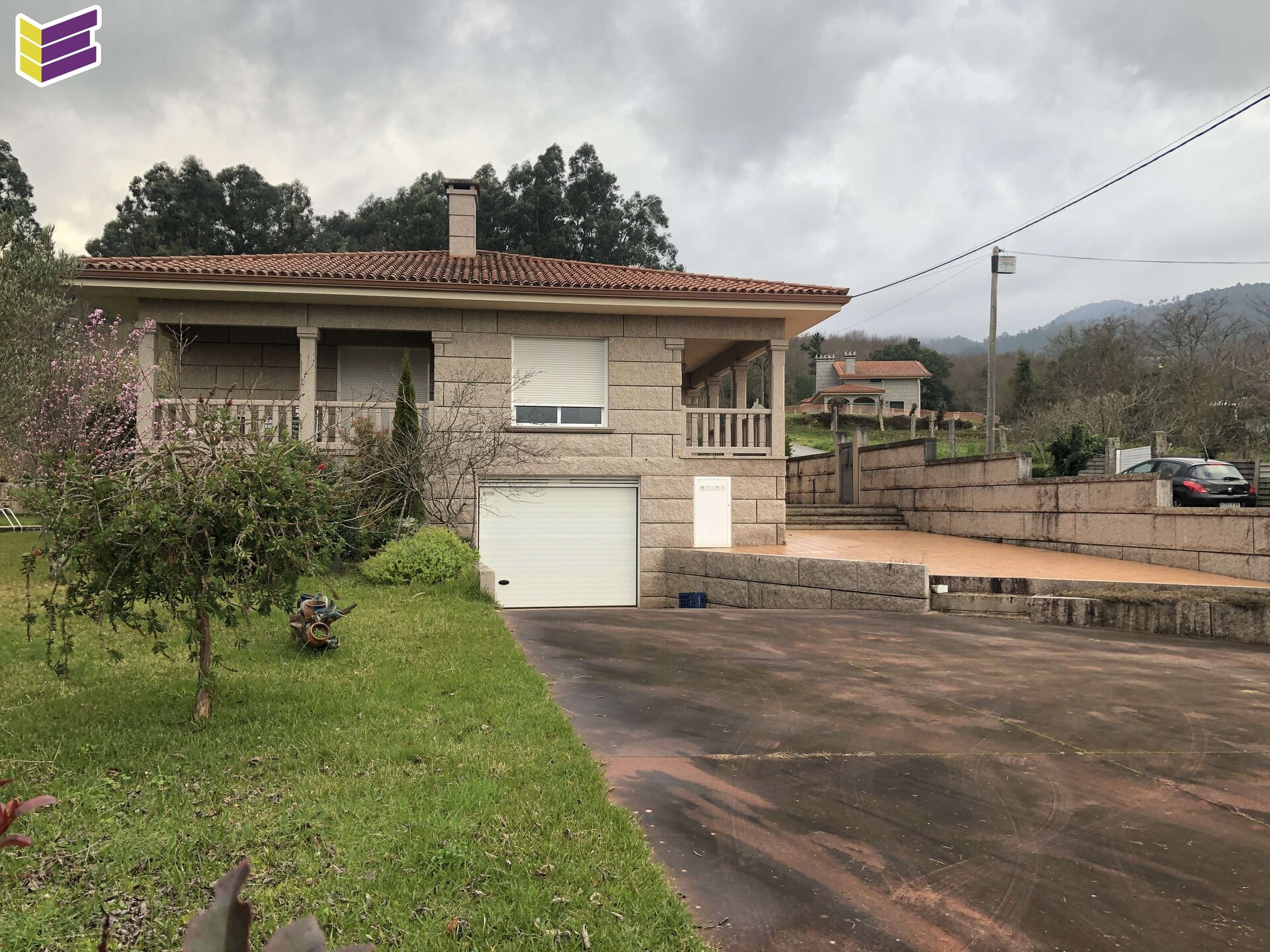 Haus 377 m² in O Porriño