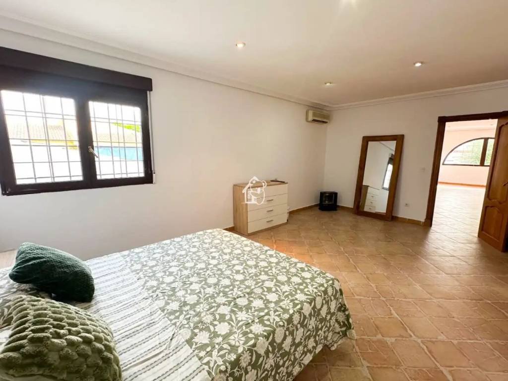 Casa de 250 m² en Torrevieja