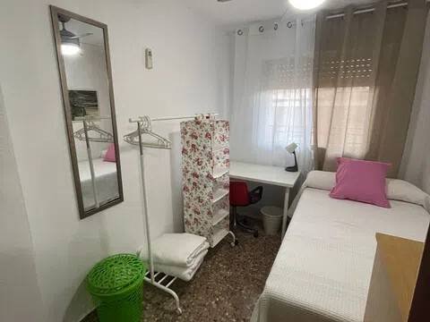 Habitación 90 m², Murcia