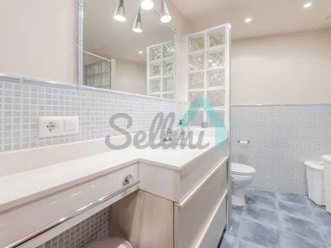 Pis de 64 m² a Oviedo