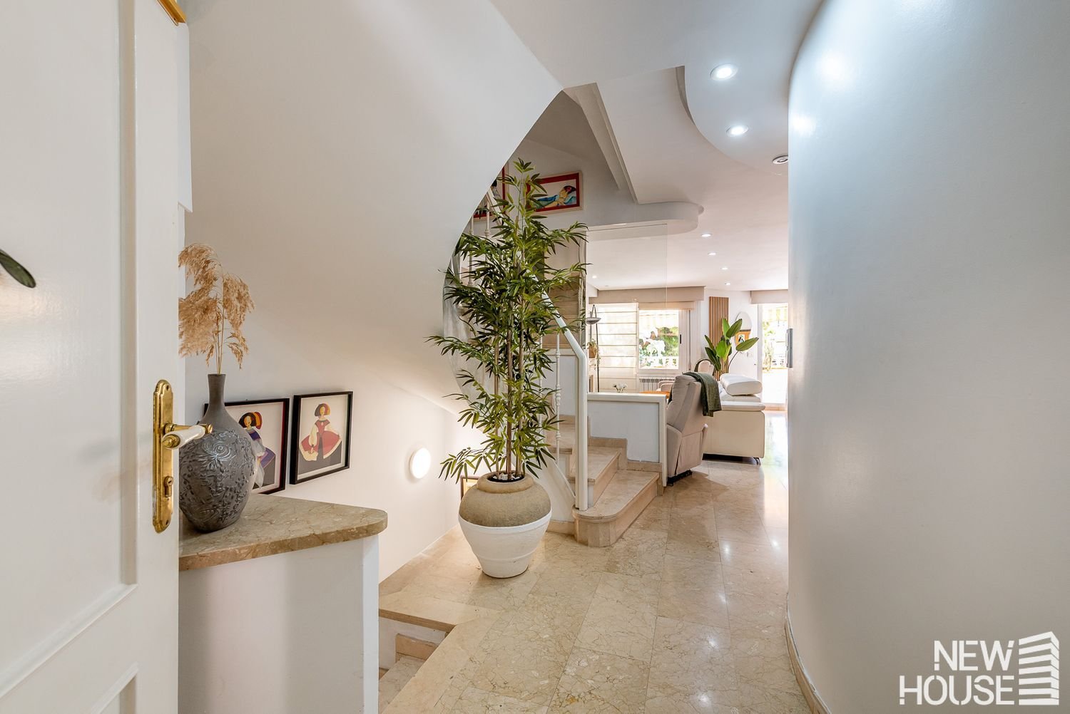 Квартира 317 м² в Аликанте