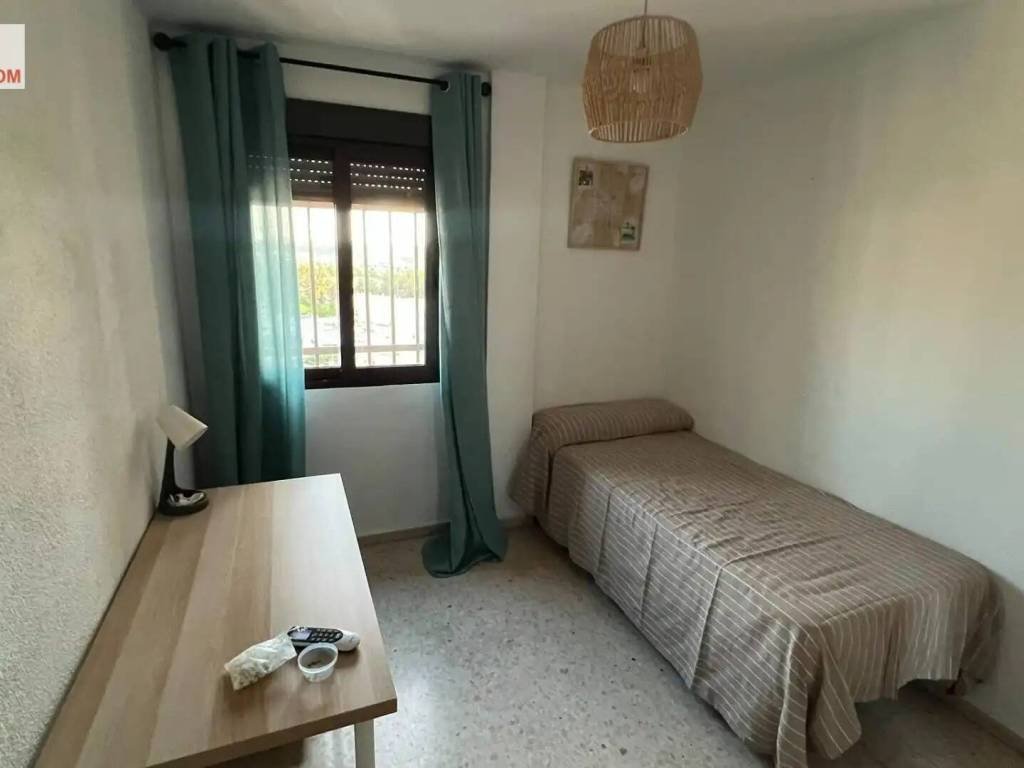 Piso de 100 m² en Sevilla