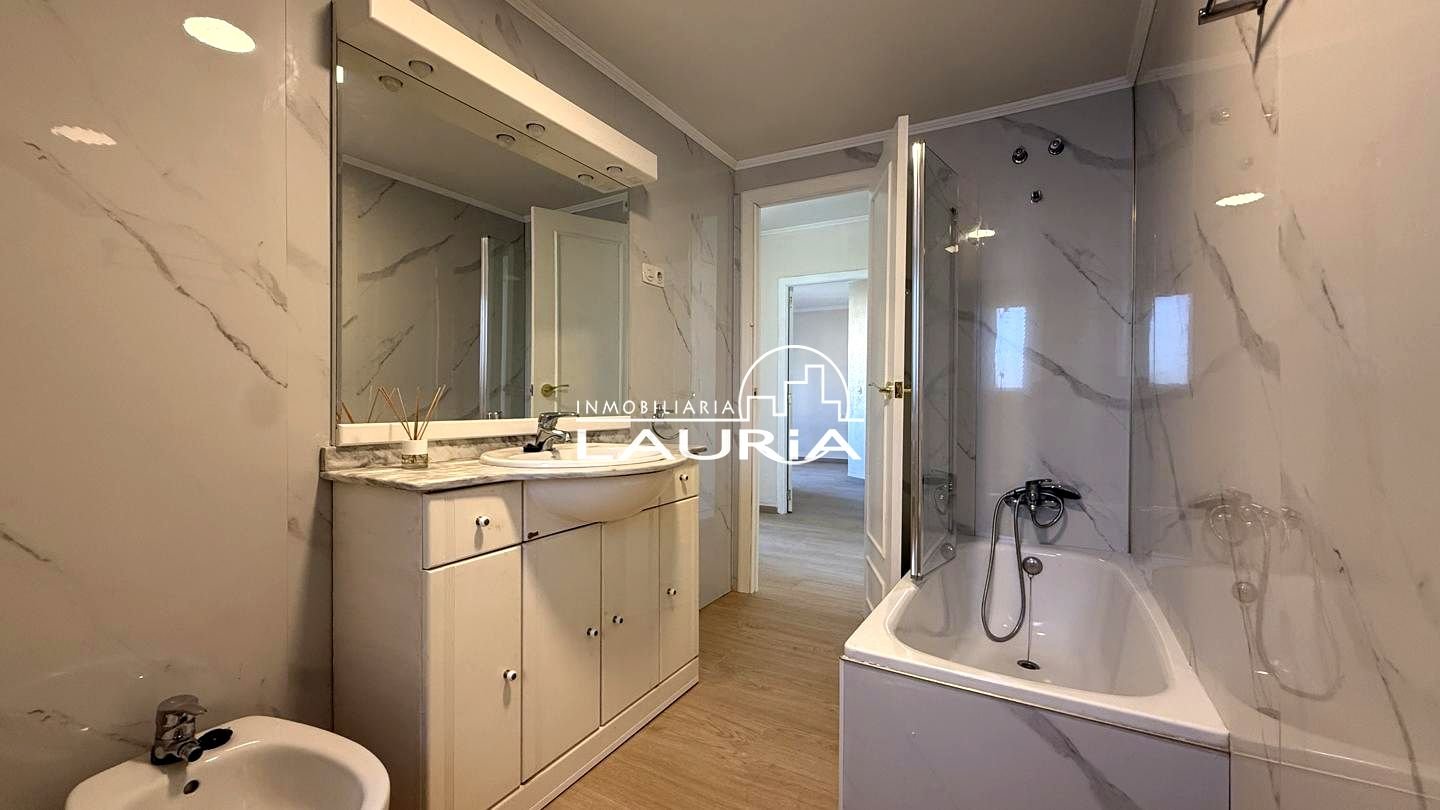 Pis de 128 m² a València