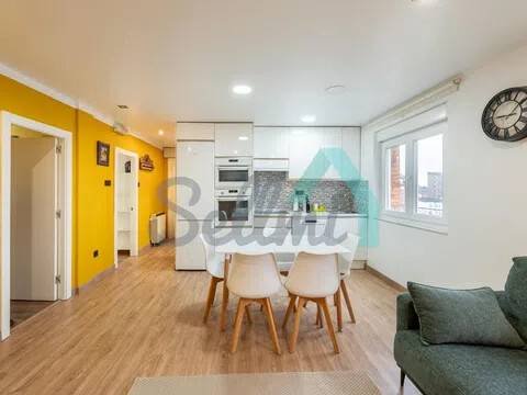 Piso de 79 m² en Oviedo