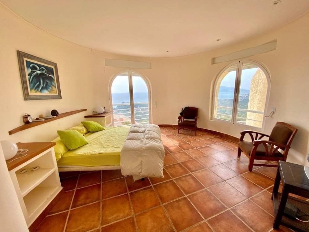 Haus 500 m² in Altea