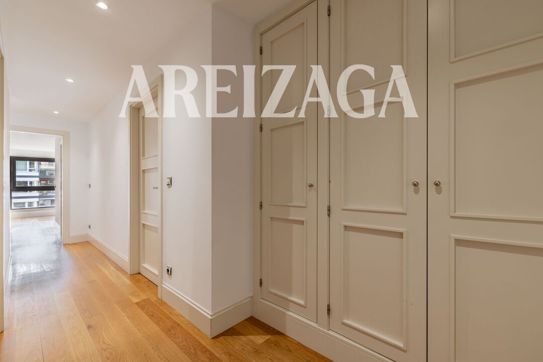 Piso de 85 m² en San Sebastián