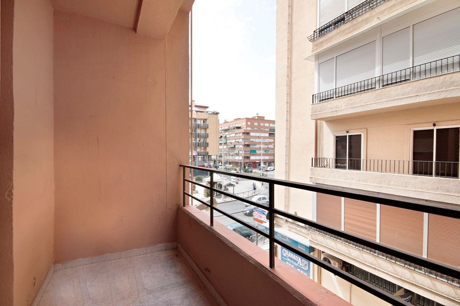 Piso de 85 m² en Granada