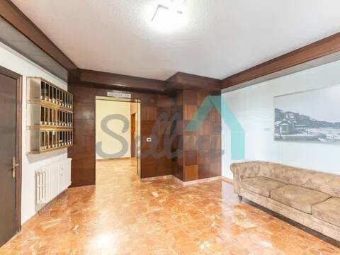 Piso de 54 m² en Castrillón