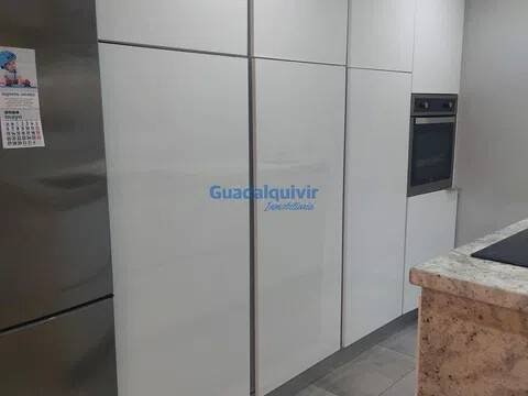 Piso de 105 m² en Dos Hermanas
