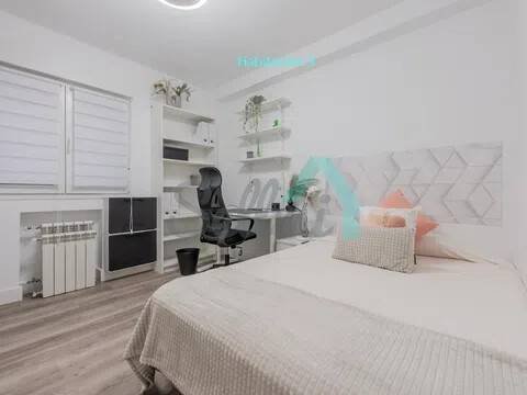 Habitación 95 m², Oviedo