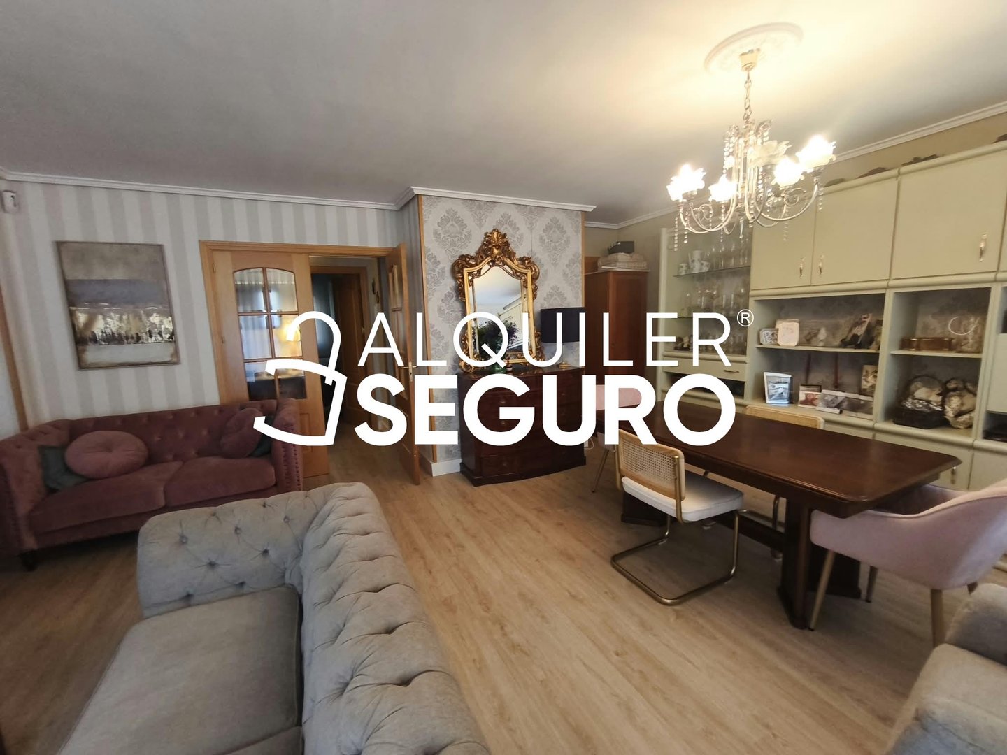 Piso de 140 m² en Zaragoza