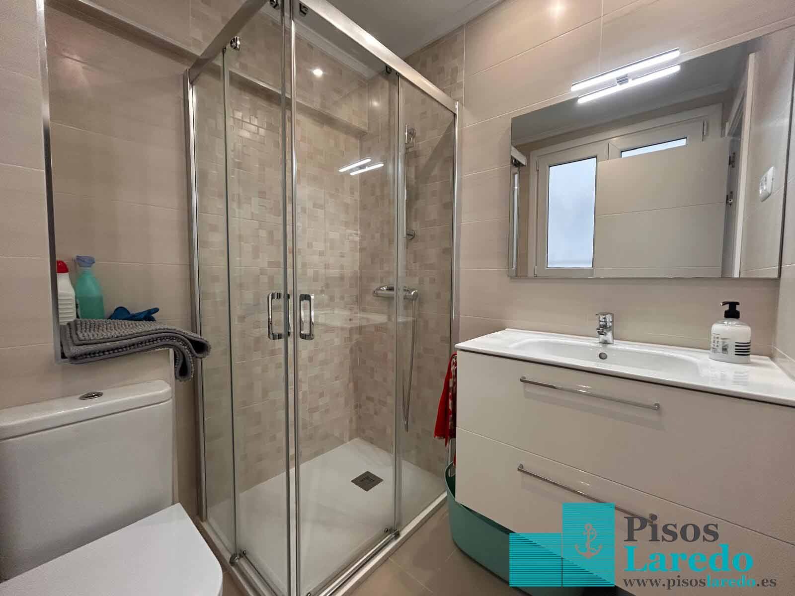 Piso de 55 m² en Laredo