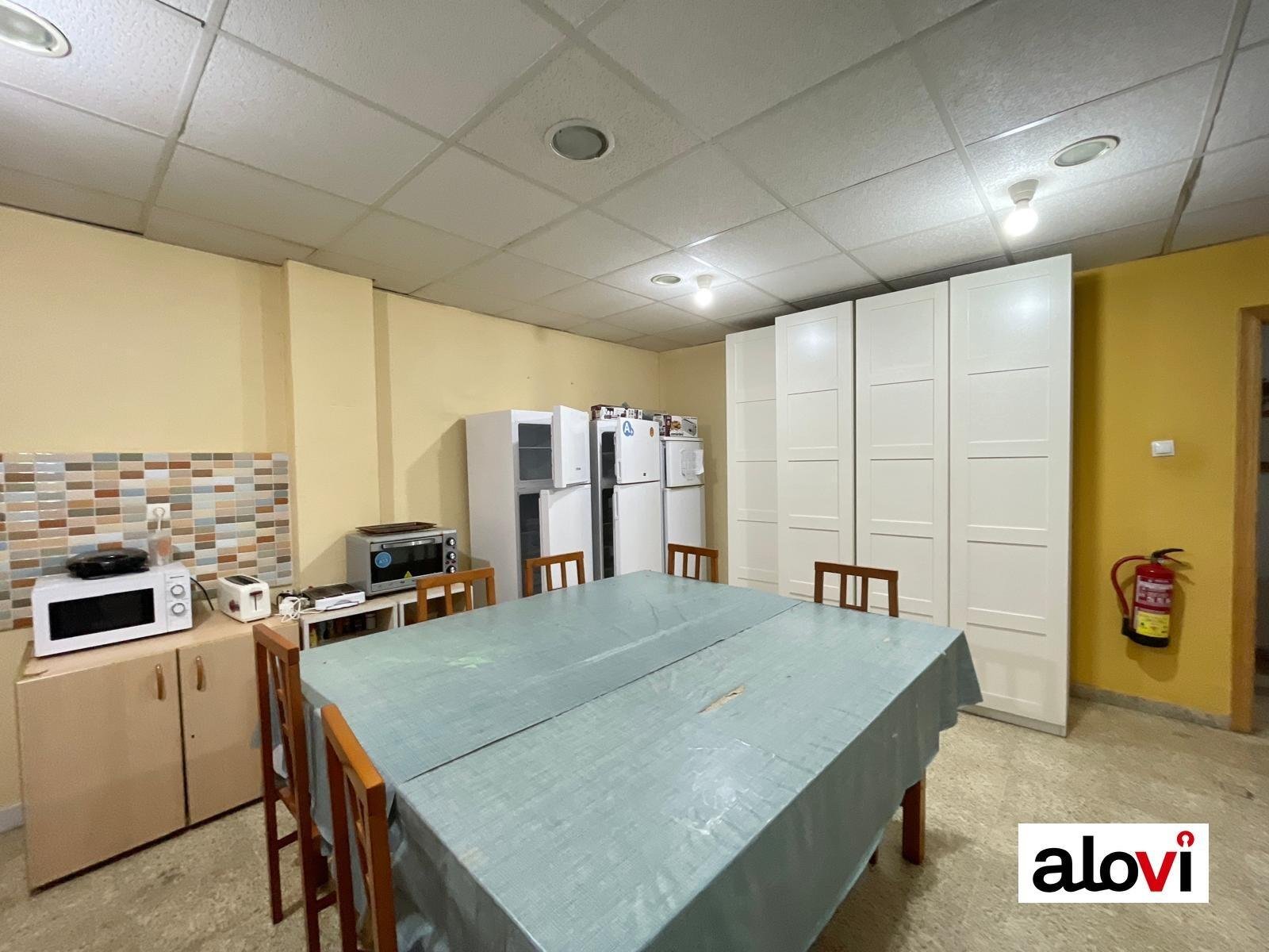 Habitación 131 m², Granada