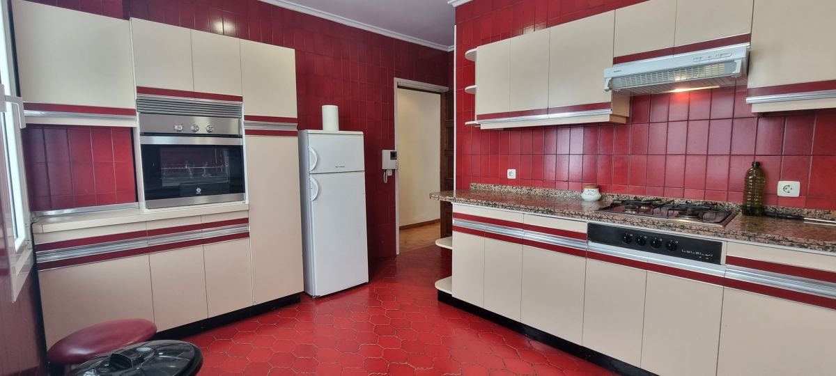 Piso de 163 m² en Oviedo