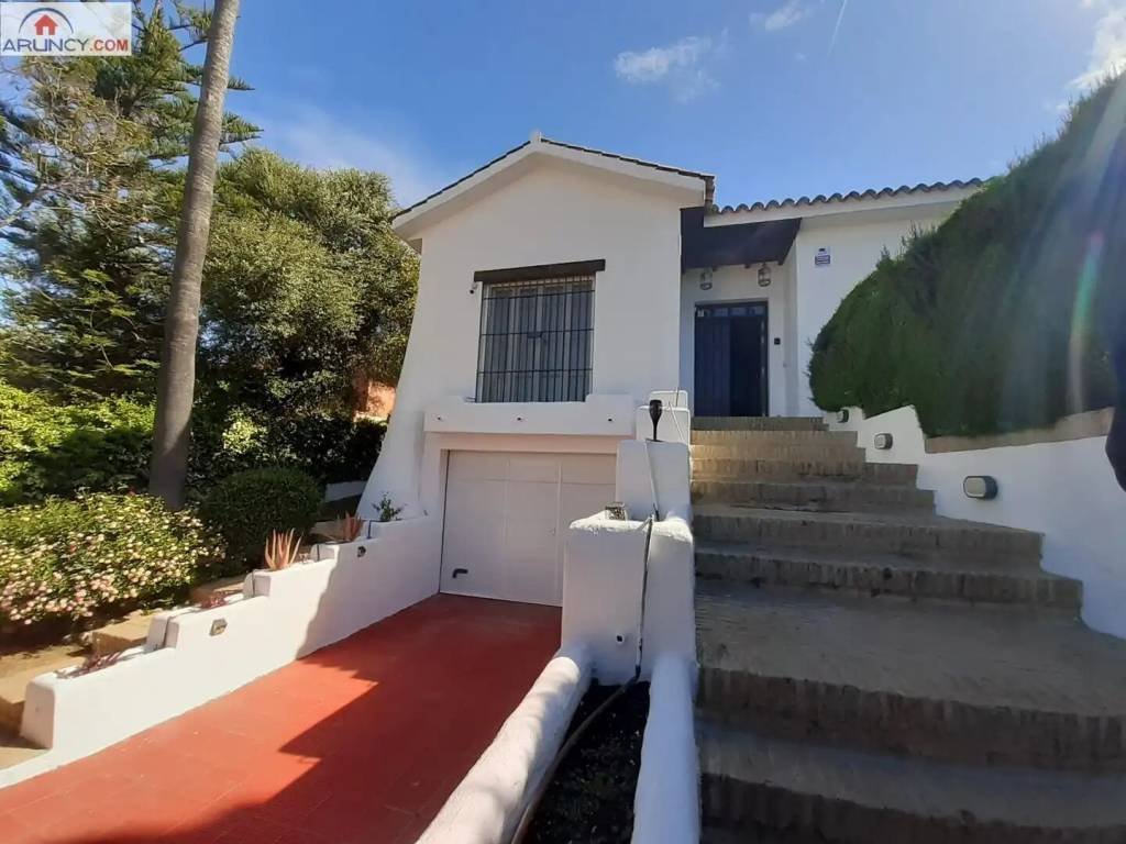 Piso de 418 m² en Dos Hermanas