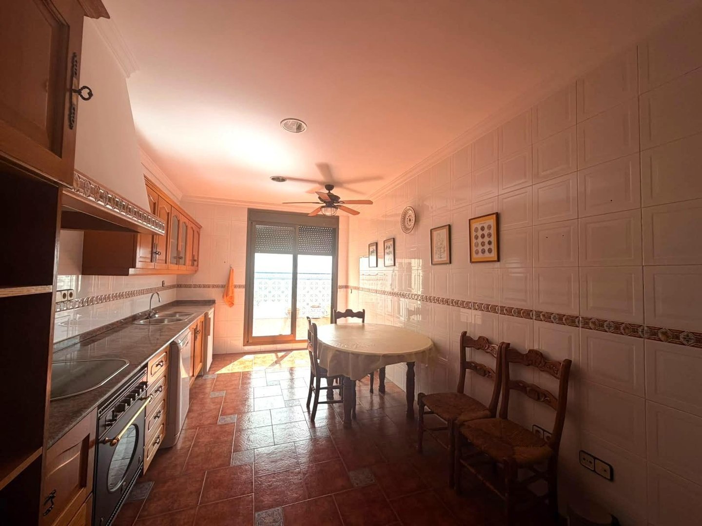 Casa de 236 m² a Rafelbunyol