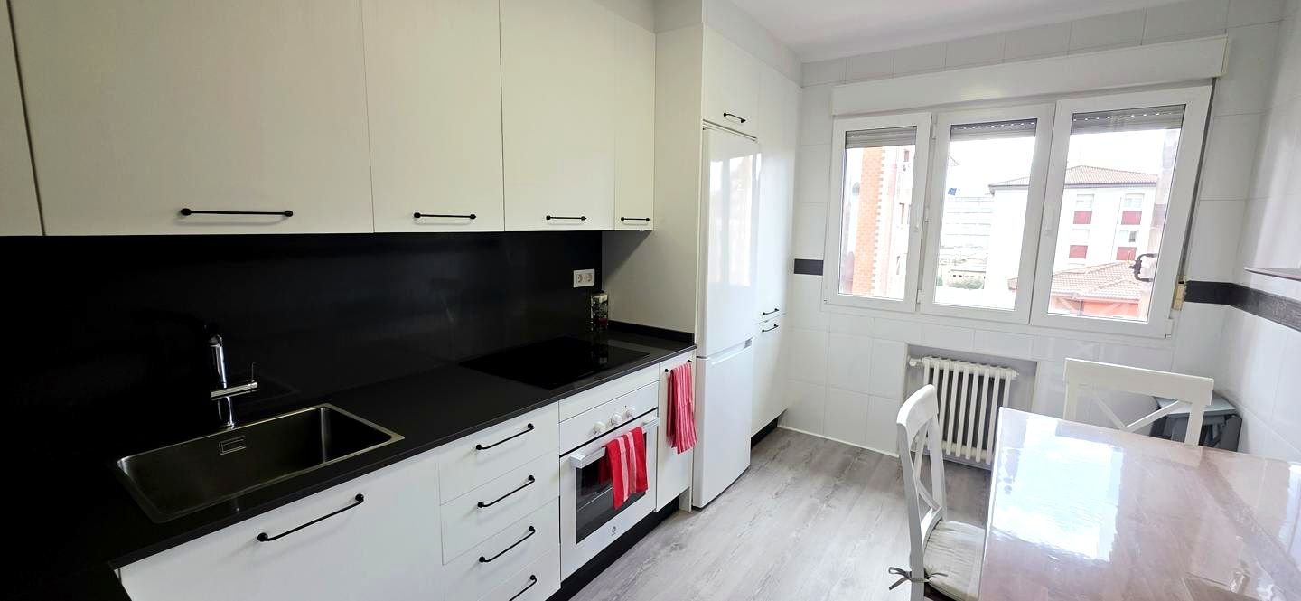 Piso de 107 m² en Gijón