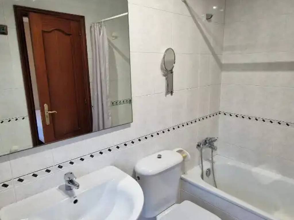 Piso de 115 m² en Santiago de Compostela