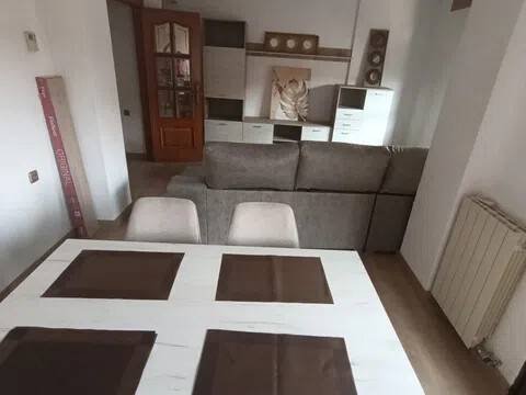 Quarto para alugar, Albacete