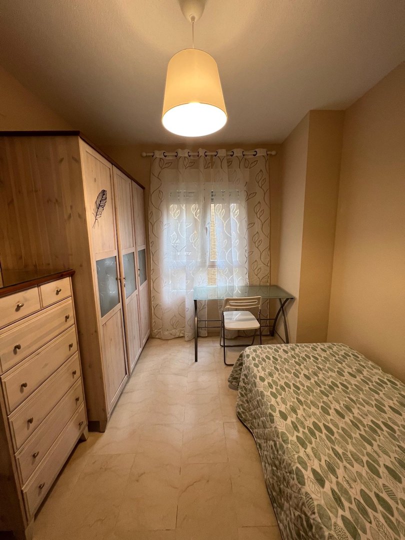 Habitación 118 m², Granada