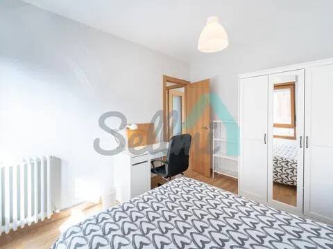 Piso de 85 m² en Oviedo