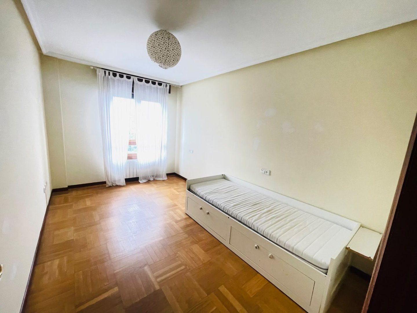 Wohnung 92 m² in Gijón / Xixón