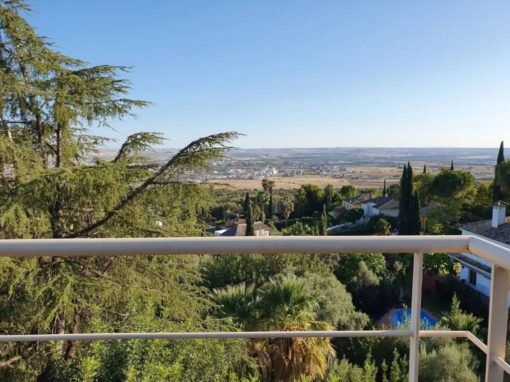 Casa de 376 m² a Còrdova