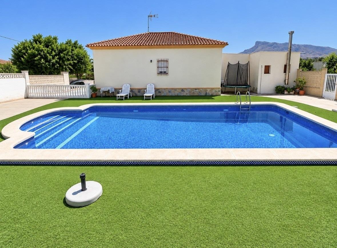 Casa de 504 m² en Orihuela
