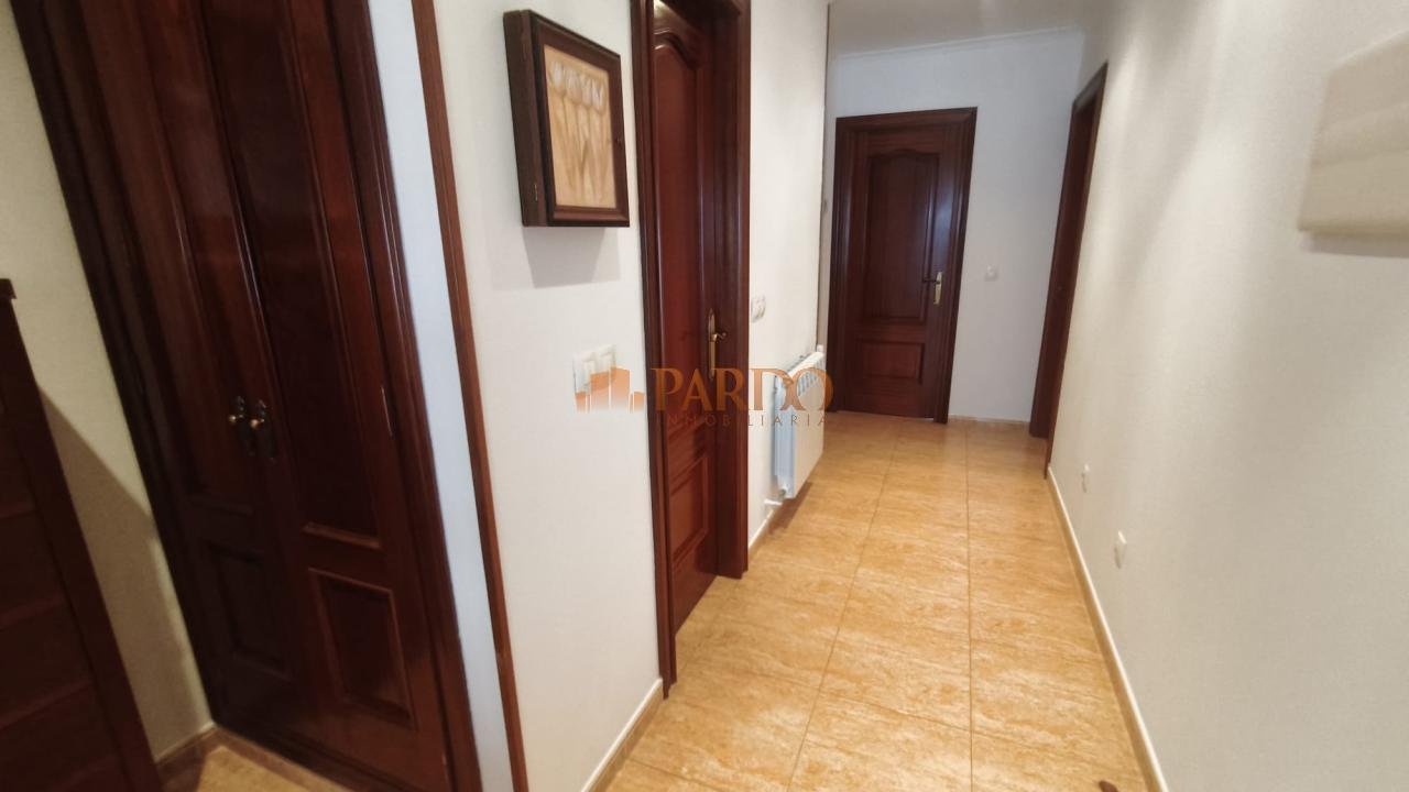 Wohnung 89 m² in Narón