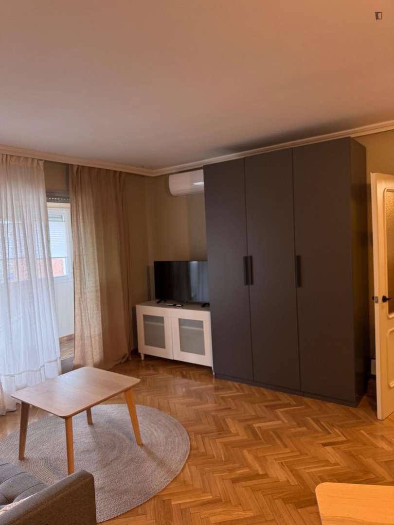 Habitació de lloguer, Madrid