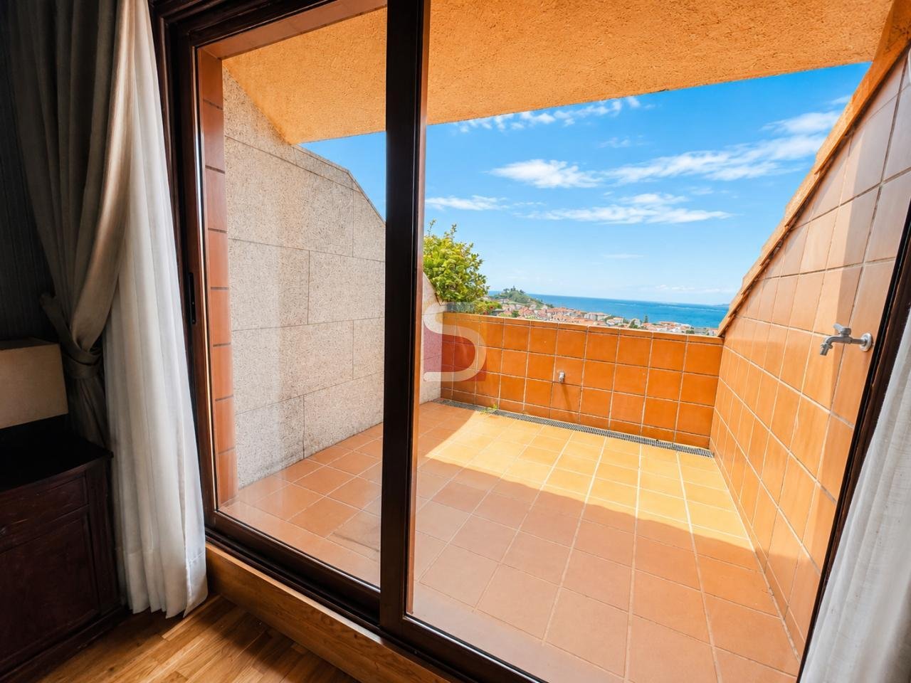 Piso de 150 m² en Baiona
