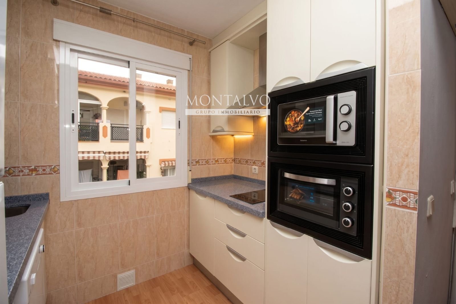 Apartamento 61 m² em Atarfe