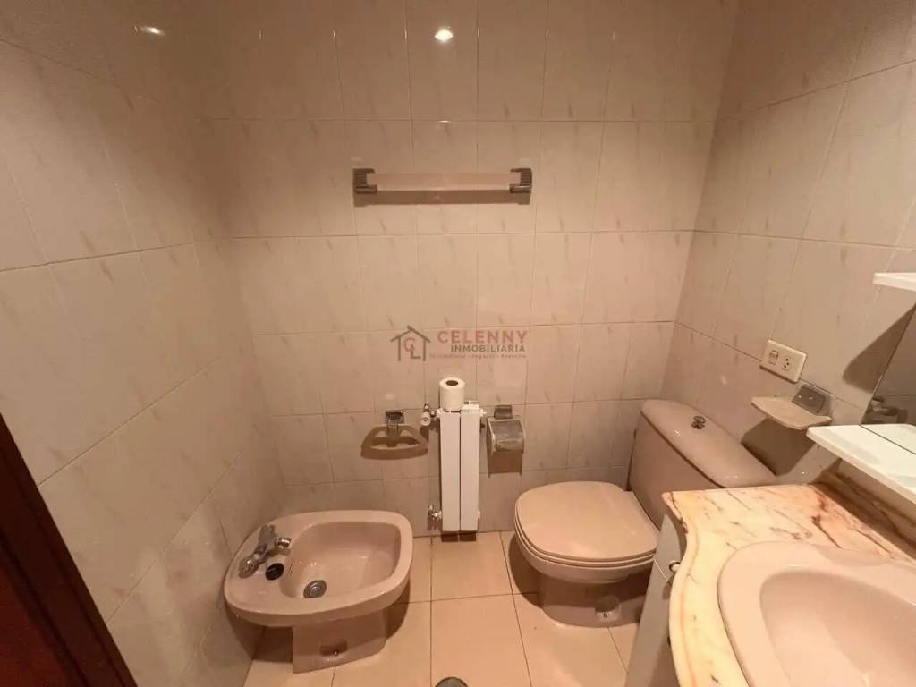 Piso de 90 m² en Ourense