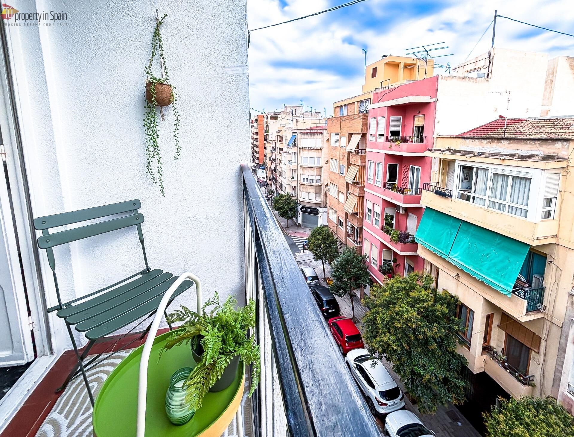 Habitación 84 m², Alicante