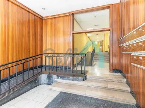 Piso de 51 m² en Oviedo