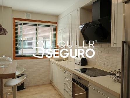 Piso de 85 m² en Oleiros