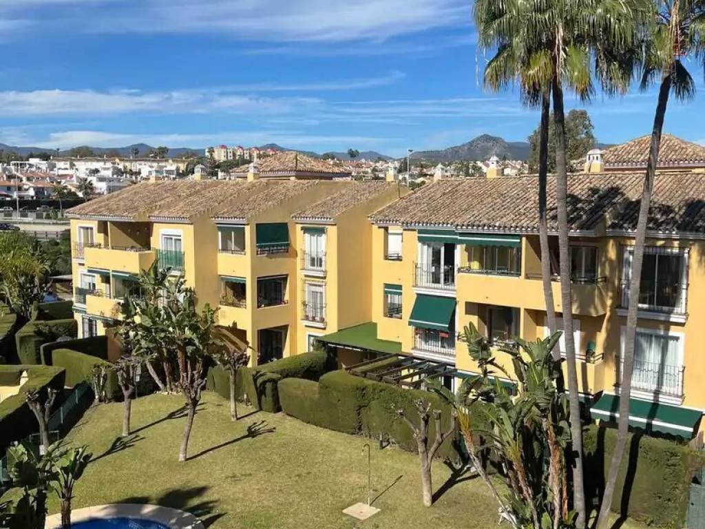 Piso de 93 m² en Estepona
