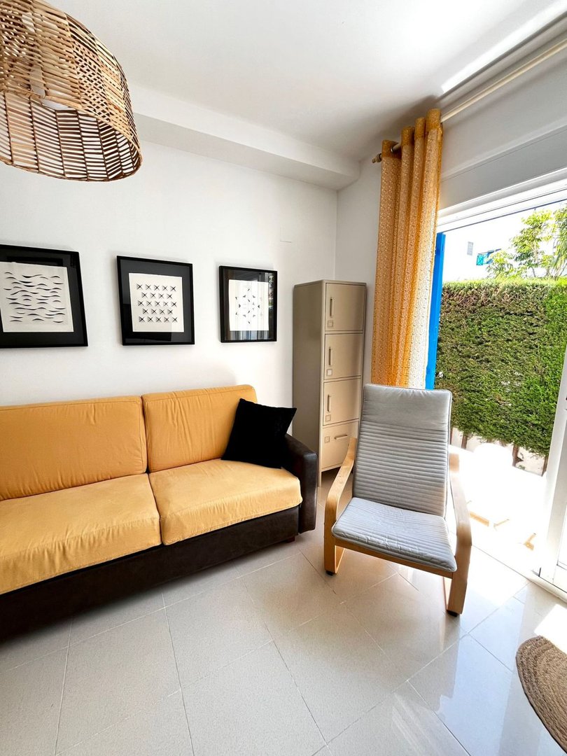 Piso de 50 m² en Rota