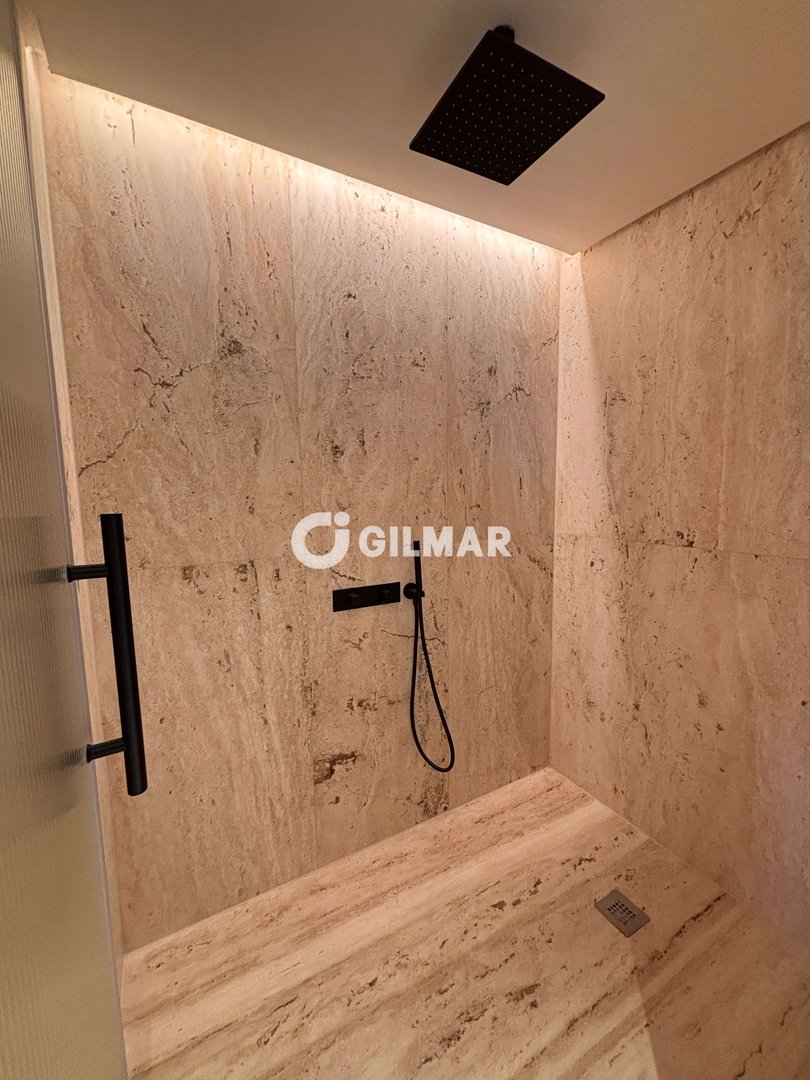 Wohnung 309 m² in Málaga